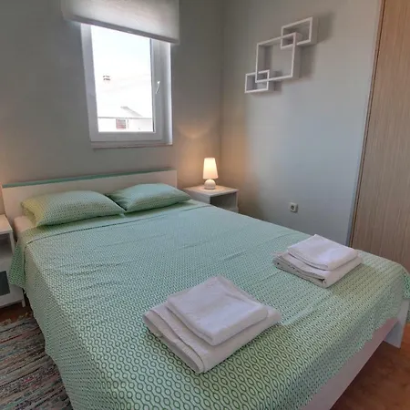 公寓 Apartman Pula