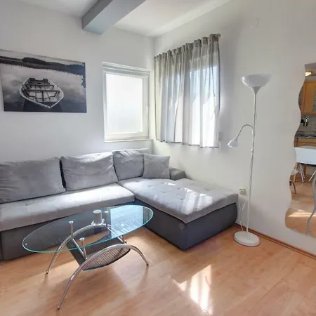 Apartman Pula 普拉