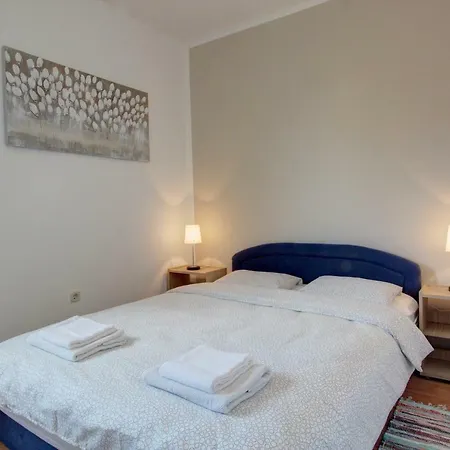 公寓 Apartman Pula